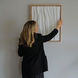 Framed or unframed 

• Available 

• 55cm x 65cm with a wooden frame 

#nzcontemporaryart #nzartist #innafenevartist #minimalism #interiorart